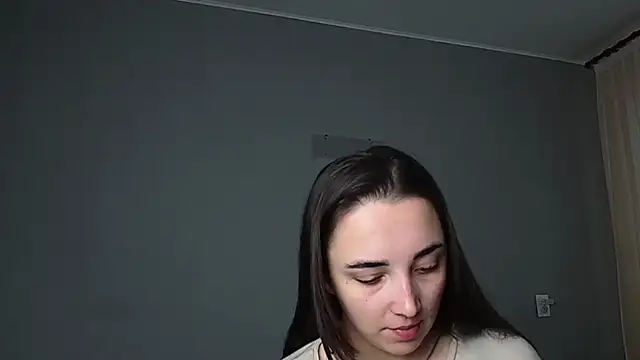 Snapshot of Eva_Gloryy chatting on 05/21/26, 01:40 Eva Gloryy online show from 05/21/26, 01:40