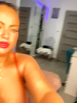 Snapshot of HotLivv69 chatting on 09/14/25, 09:03 HotLivv69 online show from 09/14/25, 09:03