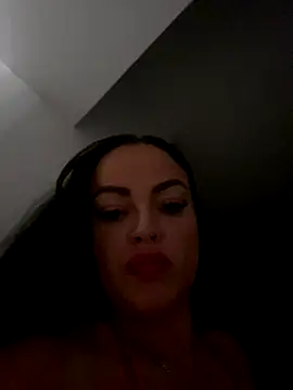 Snapshot of HotLivv69 chatting on 11/30/25, 10:47 HotLivv69 online show from 11/30/25, 10:47