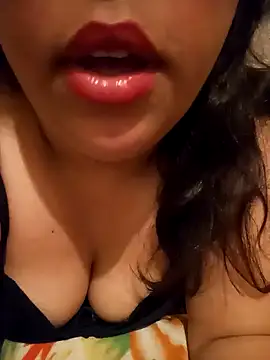 Mona sixi online show from 01/18/25, 07:26