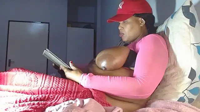 Snapshot of bubblendz1988 chatting on 11/20/25, 05:56 bubblendz1988 online show from 11/20/25, 05:56