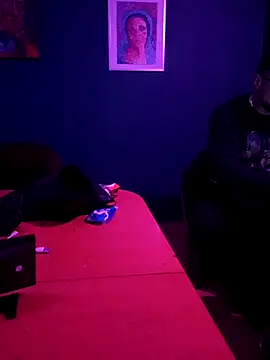 Snapshot of bobbuilder77pl chatting on 02/25/25, 11:33 bobbuilder77pl online show from 02/25/25, 11:33