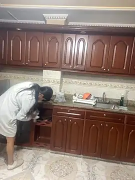 Lili  taylor online show from 11/08/25, 05:40