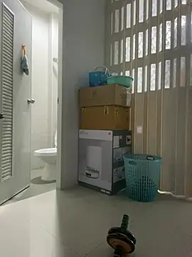 Snapshot of chanentino2 chatting on 01/19/25, 06:53 chanentino2 online show from 01/19/25, 06:53