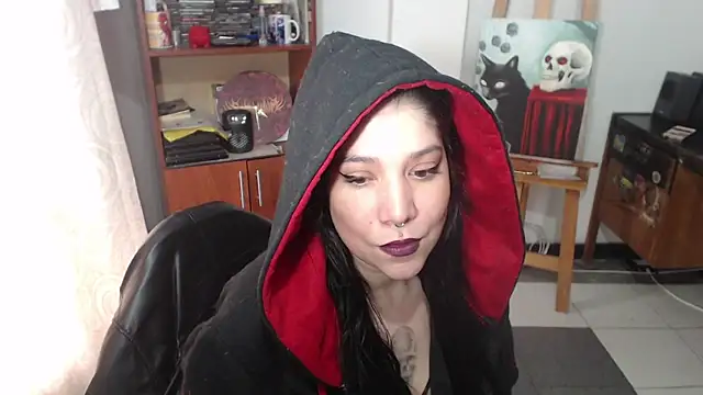 Snapshot of sharonnleon chatting on 02/20/25, 01:30 sharonnleon online show from 02/20/25, 01:30