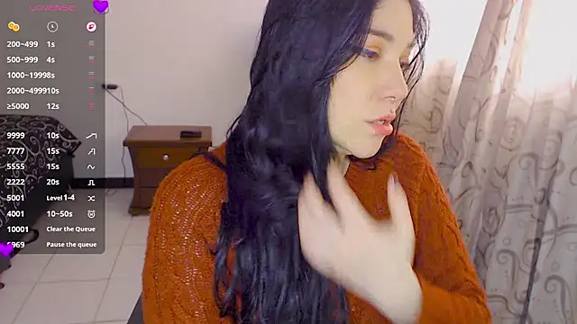 Snapshot of sharonnleon chatting on 04/16/26, 01:45 sharonnleon online show from 04/16/26, 01:45