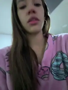 zoe storm online show from 01/21/25, 02:43