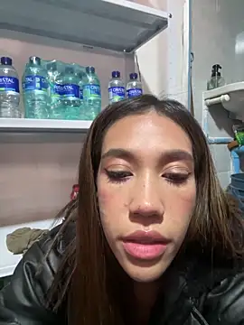 zoe storm online show from 01/21/25, 10:08