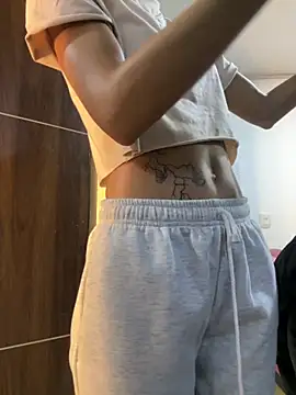 zoe storm online show from 11/14/25, 12:42