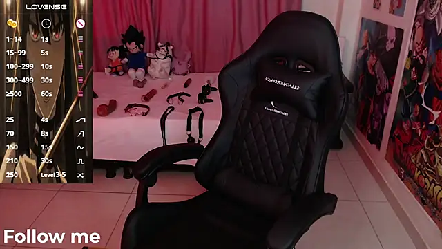 lily3 4 online show from 01/18/25, 06:45