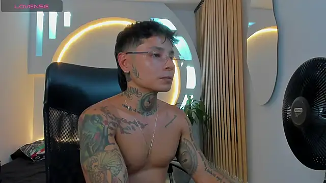 tattokoi online show from 01/19/25, 01:43