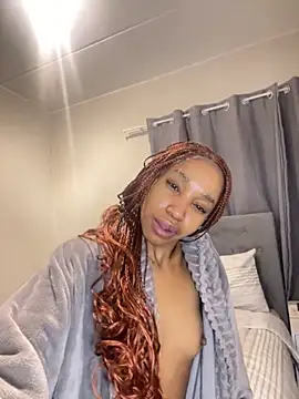 Snapshot of Go_Meg chatting on 10/09/25, 12:30 Go Meg online show from 10/09/25, 12:30