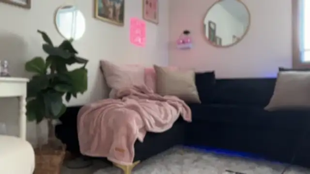 Officiallyonlytams online show from 01/17/26, 08:12