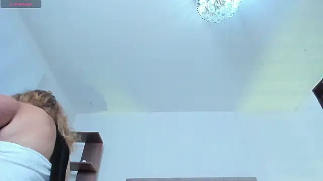 Snapshot of Dayana__Ospina chatting on 02/01/25, 07:15 Dayana  Ospina online show from 02/01/25, 07:15