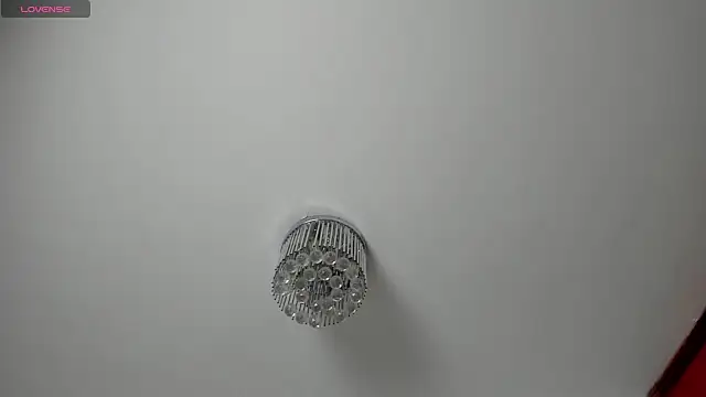 Snapshot of Dayana__Ospina chatting on 02/14/25, 07:33 Dayana  Ospina online show from 02/14/25, 07:33