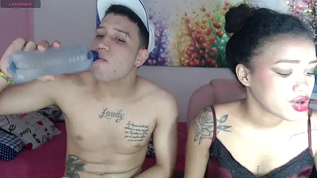 Snapshot of joker_harley18 chatting on 09/11/25, 12:33 joker harley18 online show from 09/11/25, 12:33