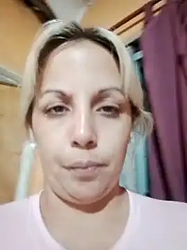 Pilarxxx666 online show from 02/09/26, 03:32