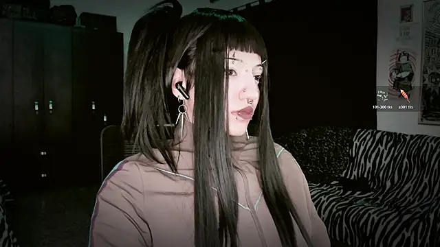 Snapshot of roxy_toxic chatting on 04/08/26, 01:16 roxy toxic online show from 04/08/26, 01:16