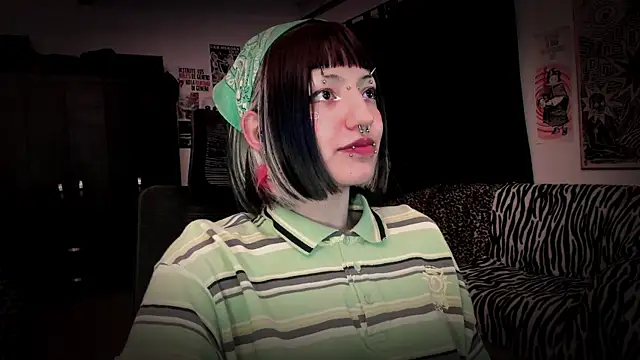 roxy toxic online show from 08/04/26, 12:47