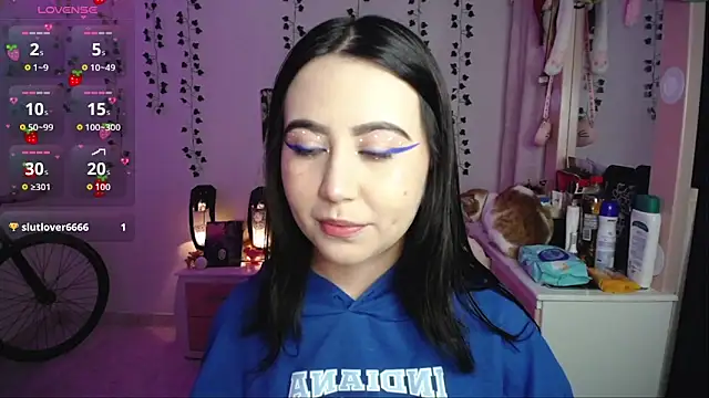 Snapshot of _codeline chatting on 12/03/25, 05:37 codeline online show from 12/03/25, 05:37