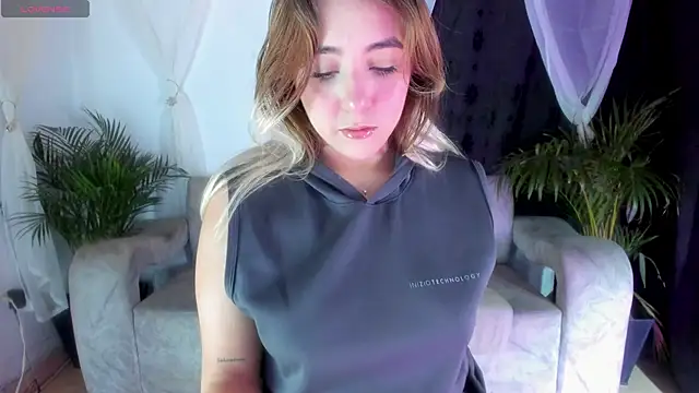 Freydis18 online show from 10/14/25, 03:51