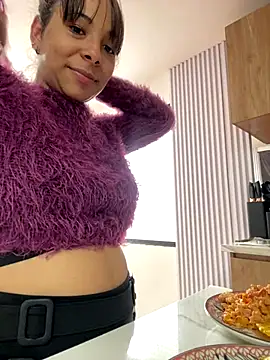 Freydis18 online show from 11/29/25, 03:26