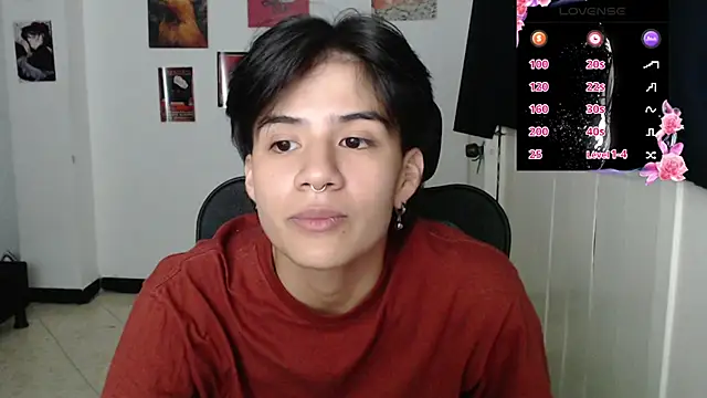 Snapshot of Dha_lia0 chatting on 11/13/25, 10:41 Dha lia0 online show from 11/13/25, 10:41