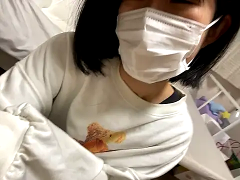 riri riri jp online show from 10/23/25, 09:41