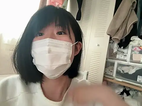 Snapshot of riri_riri_jp chatting on 06/07/26, 05:55 riri riri jp online show from 06/07/26, 05:55