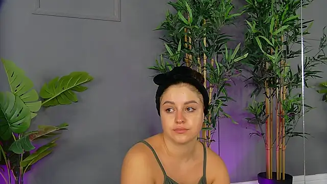 PatriciaSpice online show from 09/17/25, 05:09