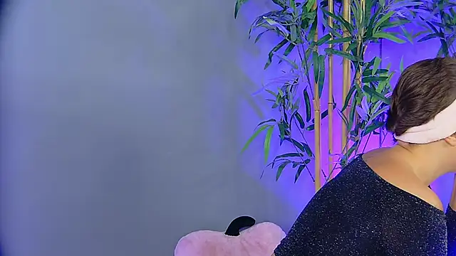 PatriciaSpice online show from 11/14/25, 05:39