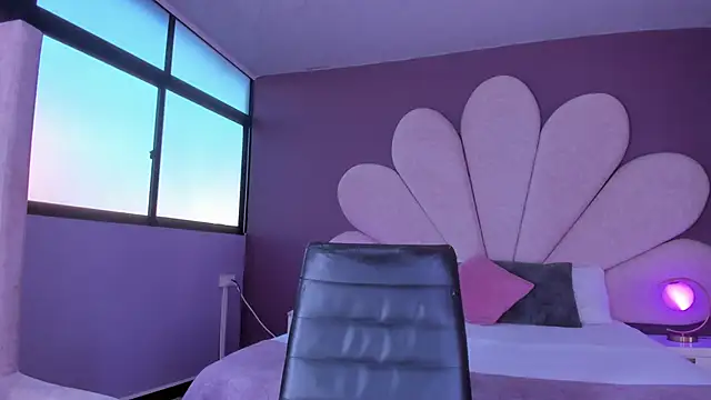 ValeriaOrtega online show from 01/29/25, 12:02