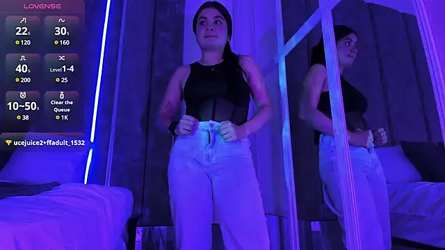 ValeriaOrtega online show from 02/15/25, 04:12