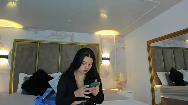 Snapshot of ValeriaOrtega chatting on 04/16/26, 11:33 ValeriaOrtega online show from 04/16/26, 11:33