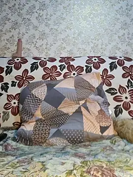 Marlyn Martie online show from 10/15/25, 05:18