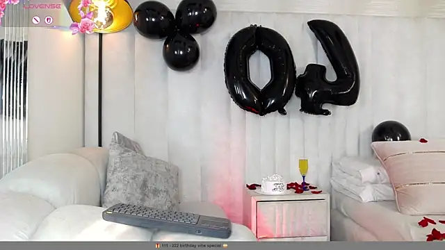 im helina online show from 09/19/25, 12:28