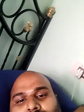 Snapshot of ajay240987 chatting on 03/11/25, 06:10 ajay240987 online show from 03/11/25, 06:10