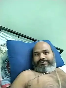 Snapshot of ajay240987 chatting on 10/29/25, 07:15 ajay240987 online show from 10/29/25, 07:15