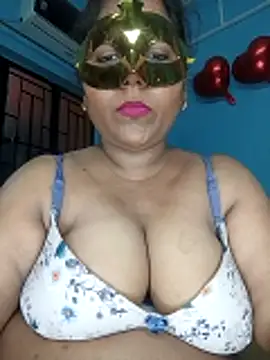 Snapshot of hevensex143 chatting on 04/04/26, 02:36 hevensex143 online show from 04/04/26, 02:36