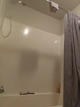 Snapshot of TattedMamaXOXO chatting on 04/10/26, 01:49 TattedMamaXOXO online show from 04/10/26, 01:49