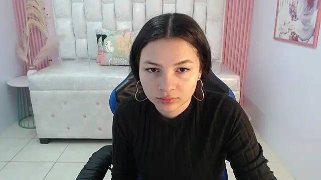 shalon diaz s online show from 09/20/25, 01:12