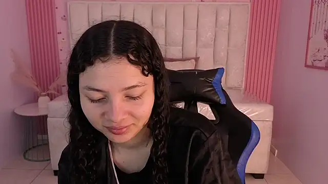 shalon diaz s online show from 02/07/26, 01:15