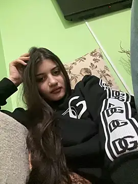 Snapshot of hdhehrv chatting on 01/29/25, 05:56 hdhehrv online show from 01/29/25, 05:56