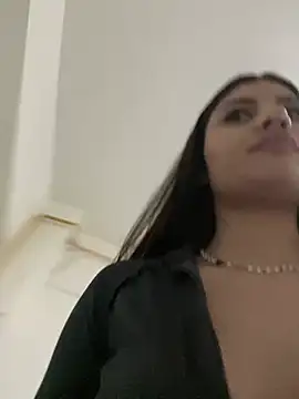 Snapshot of hdhehrv chatting on 02/06/25, 06:13 hdhehrv online show from 02/06/25, 06:13