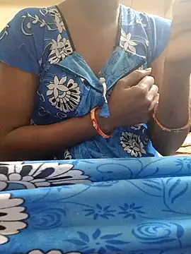 Snapshot of chocobbsimarn chatting on 03/06/25, 04:38 chocobbsimarn online show from 03/06/25, 04:38