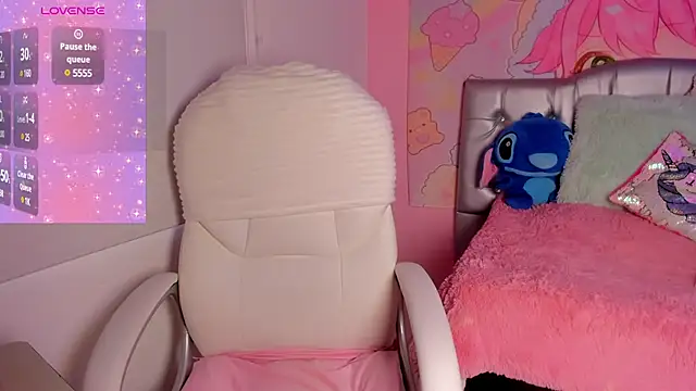 sofia  james online show from 02/20/25, 09:09