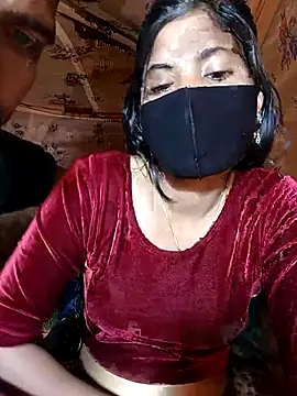 Hot couple 1 online show from 02/21/26, 04:52