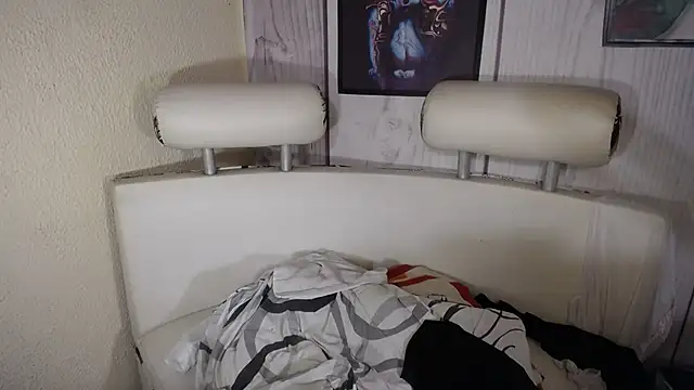 JULIANAWET69 online show from 02/12/25, 03:07