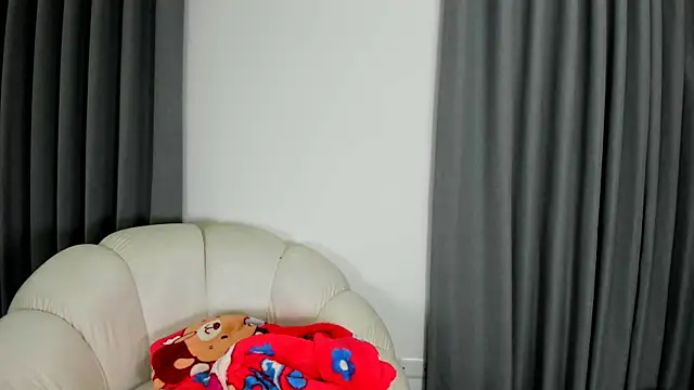 Snapshot of 1lubonnie chatting on 02/20/25, 01:46 1lubonnie online show from 02/20/25, 01:46