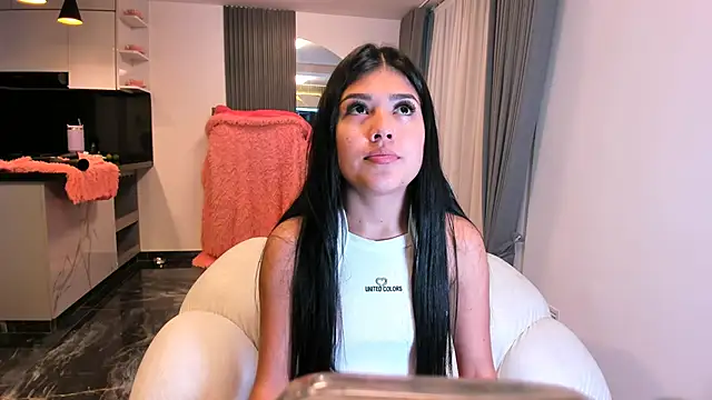 Snapshot of 1lubonnie chatting on 02/25/25, 01:30 1lubonnie online show from 02/25/25, 01:30